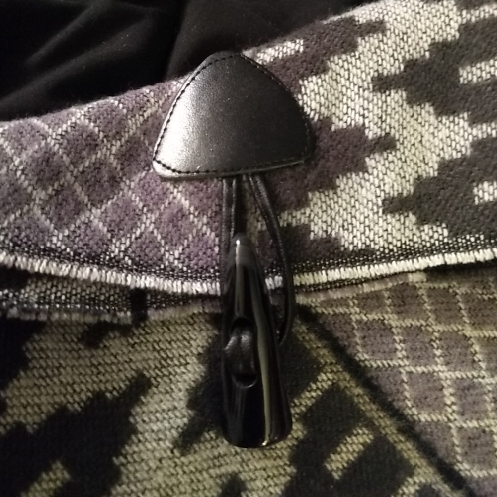 💰Poncho - Picture 5 of 5